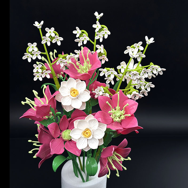 Home Office Building - Fresh Purple Building Block Flower Bouquet